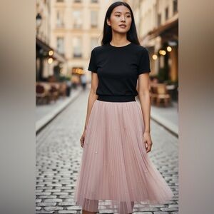 Chic Black and Pink A-Line Skirt